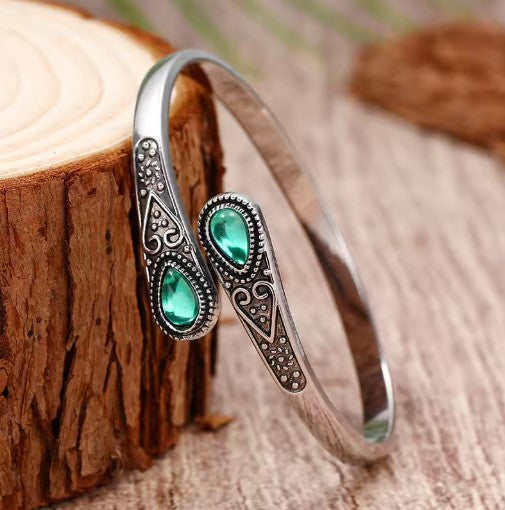 Vintage Adjustable Cuff Natural Green Stone Bracelet
